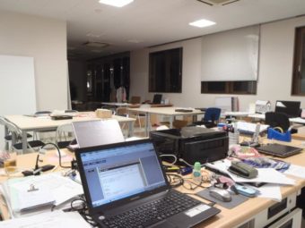 スタッフ帰宅後のセンター